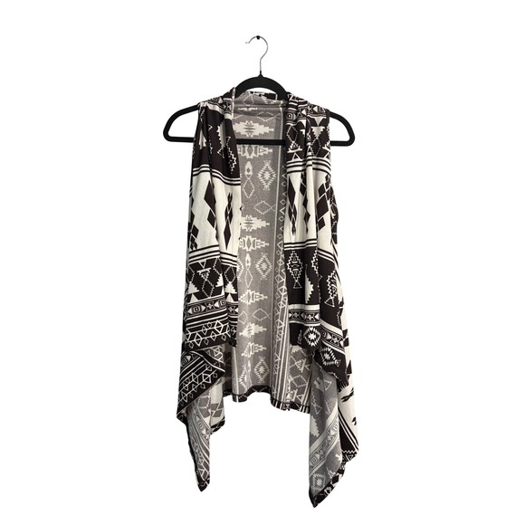Wrangler Jackets & Blazers - Wrangler Brown White Southwestern Vest Women Small Geometric Open Front Cardigan